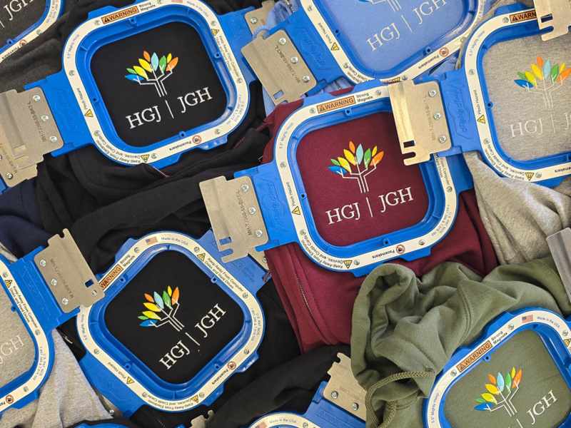 custom-embroidery-apparel-montreal-9-2.jpg Thumbnail