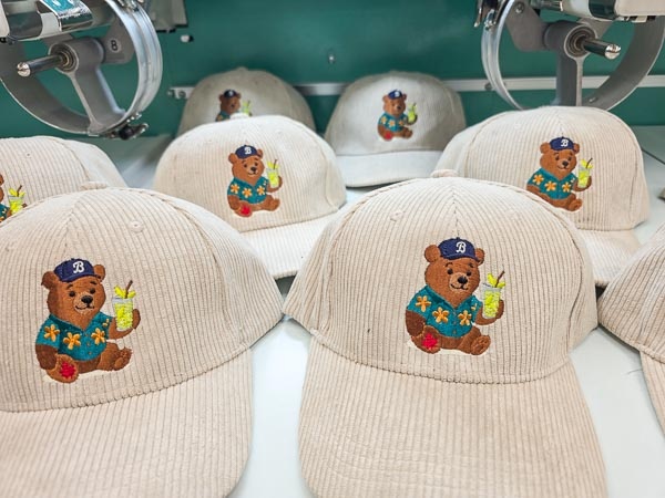MTL Label - Custom Apparel & Embroidery Montreal-13.jpg Thumbnail
